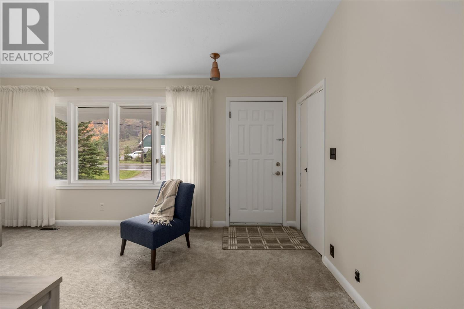 1171 Third Lin, Sault Ste. Marie, Ontario  P6A 6J8 - Photo 4 - SM253258