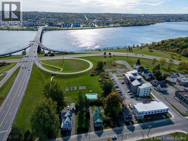 100 Douglas Avenue, Fredericton, New Brunswick  E3A 2N7 - Photo 9 - NB115839
