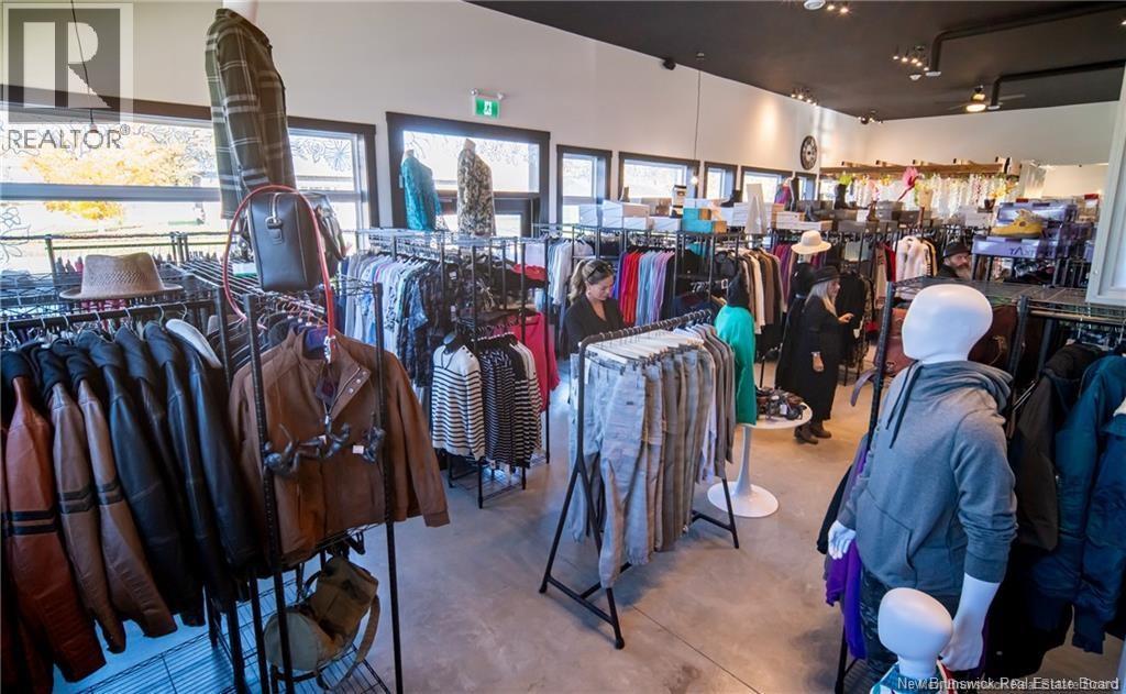 100 Douglas Avenue, Fredericton, New Brunswick  E3A 2N7 - Photo 3 - NB115839