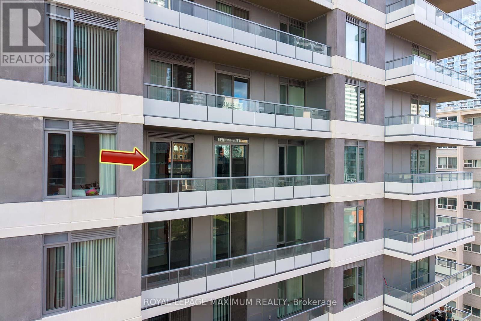 1018 - 50 Dunfield Avenue, Toronto, Ontario  M4S 3A4 - Photo 14 - C12558136