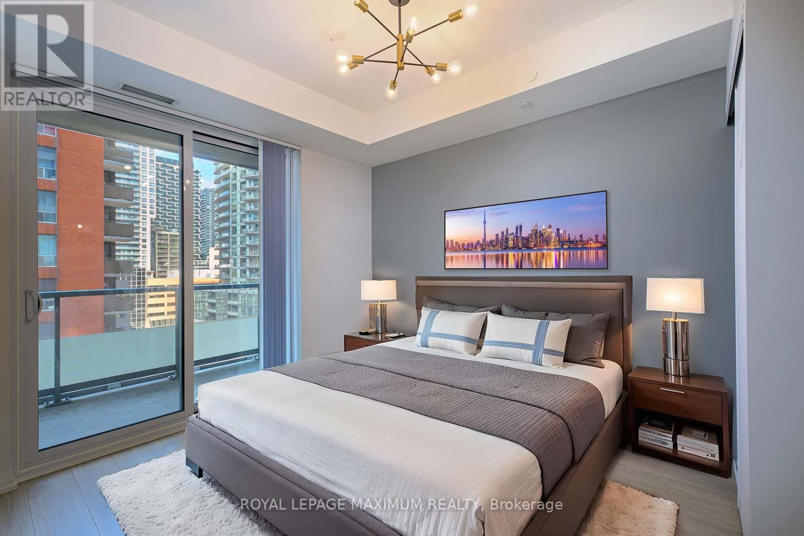 1018 - 50 Dunfield Avenue, Toronto, Ontario  M4S 3A4 - Photo 21 - C12558136