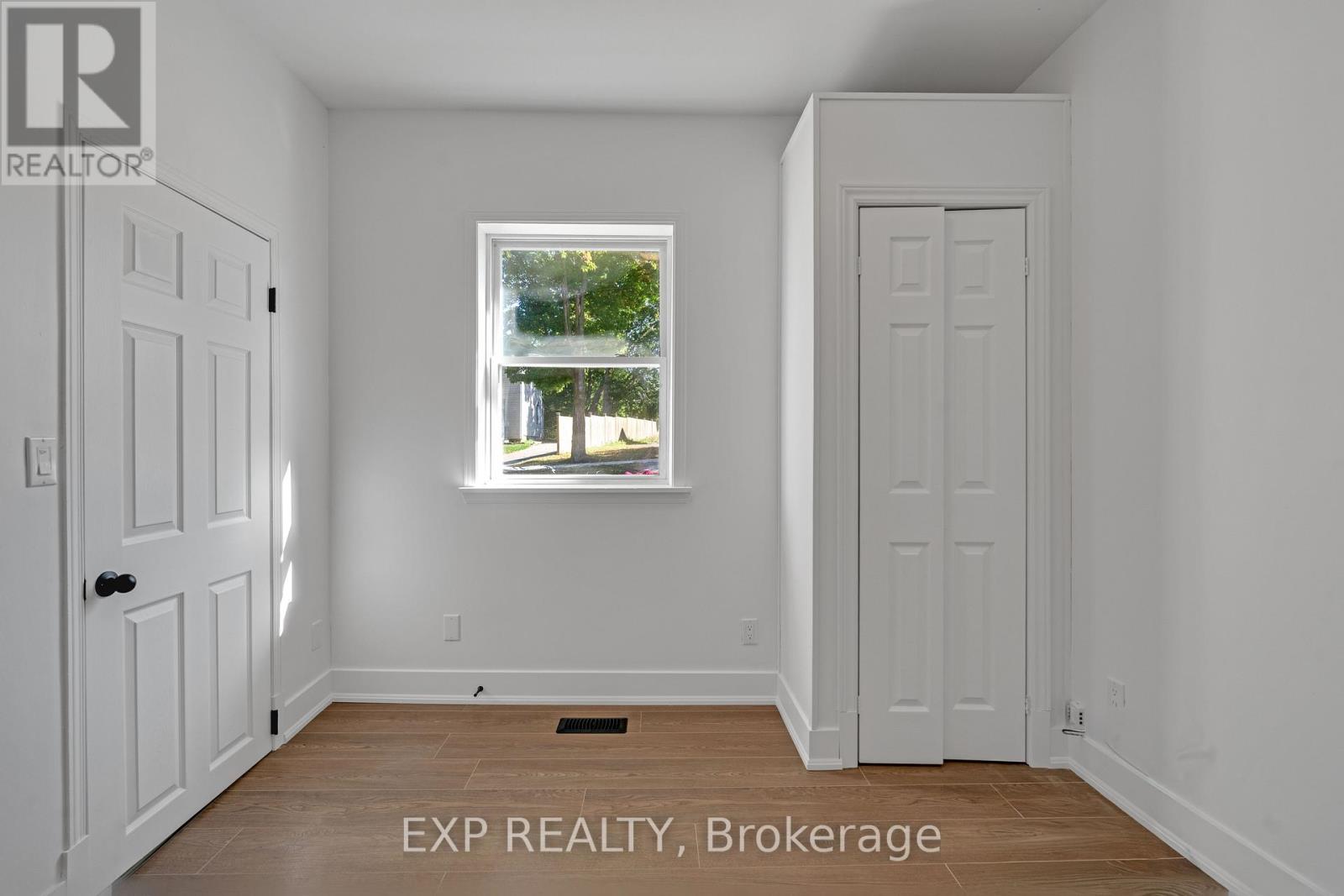 269 Moffat Street, Orillia, Ontario  L3V 4E9 - Photo 12 - S12481971