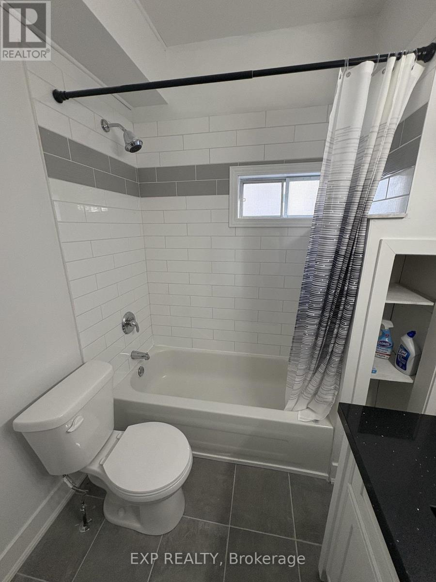 269 Moffat Street, Orillia, Ontario  L3V 4E9 - Photo 17 - S12481971