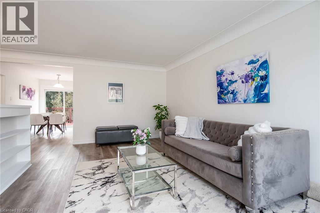 63 Ellis Crescent S, Waterloo, Ontario N2J 2B5 - Photo 12 - 40785631