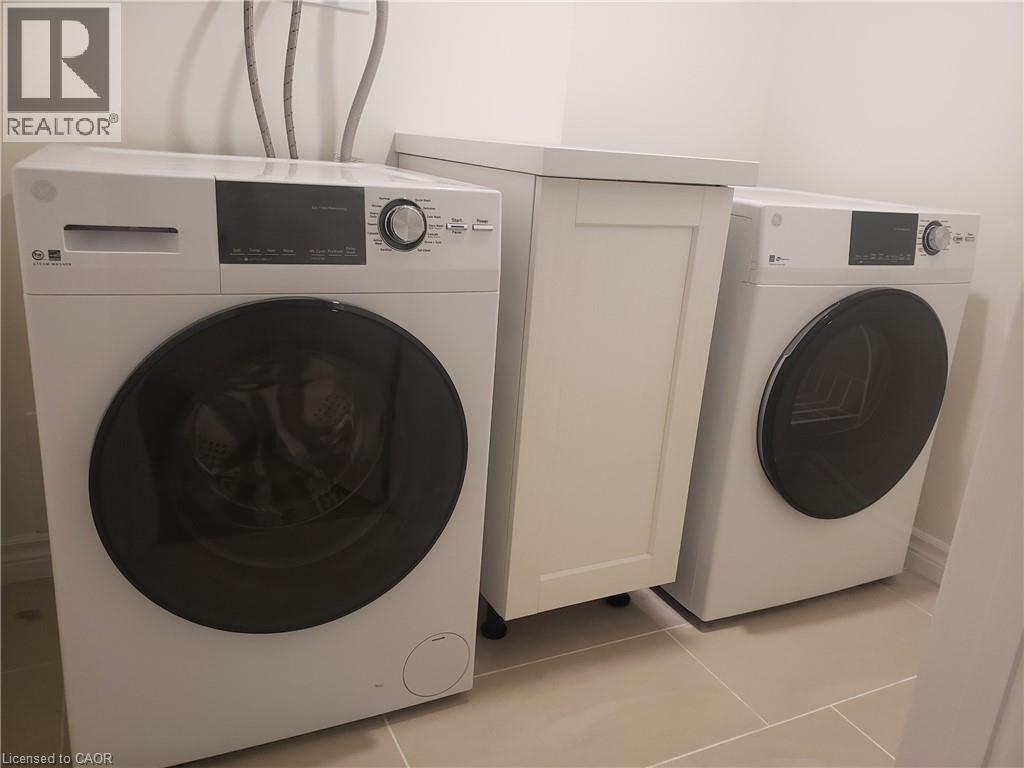 63 Ellis Crescent S, Waterloo, Ontario N2J 2B5 - Photo 37 - 40785631