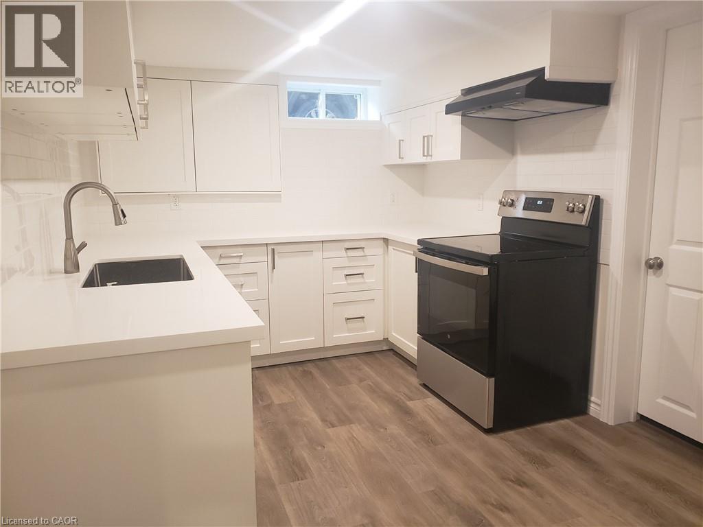 63 Ellis Crescent S, Waterloo, Ontario N2J 2B5 - Photo 34 - 40785631