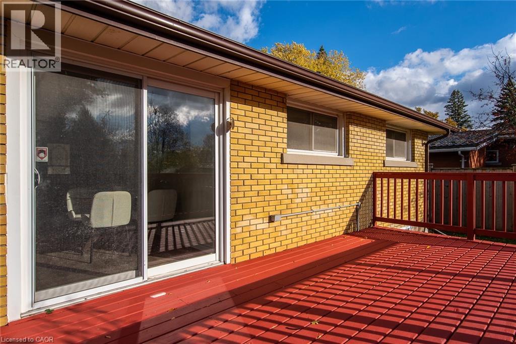 63 Ellis Crescent S, Waterloo, Ontario N2J 2B5 - Photo 50 - 40785631