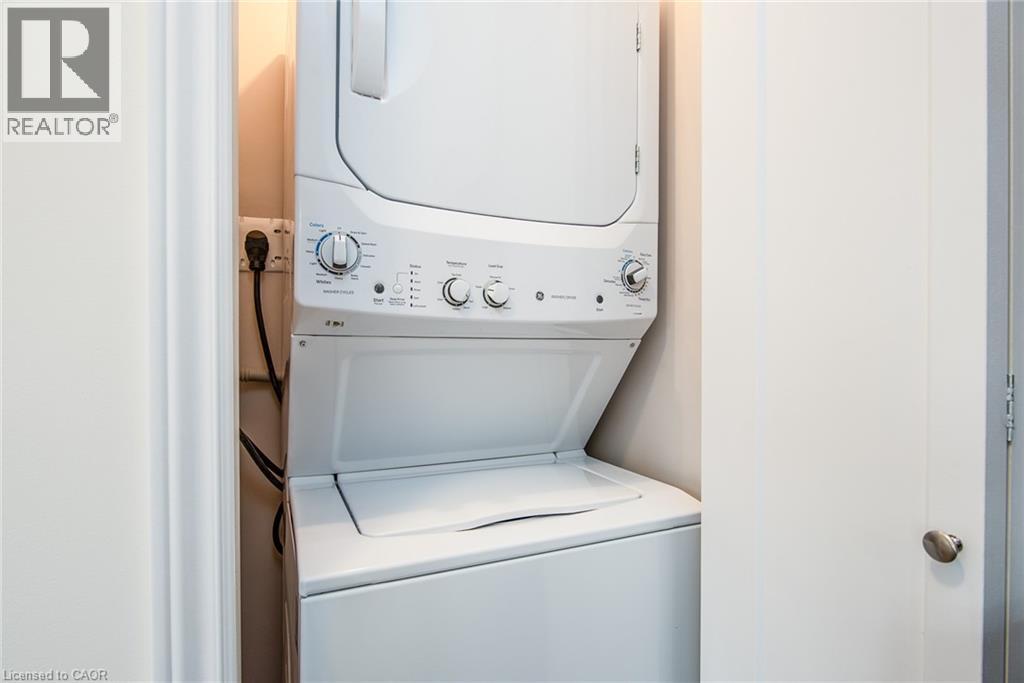 63 Ellis Crescent S, Waterloo, Ontario N2J 2B5 - Photo 23 - 40785631