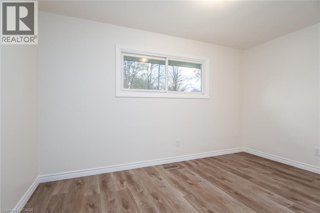 63 Ellis Crescent S, Waterloo, Ontario N2J 2B5 - Photo 24 - 40785631