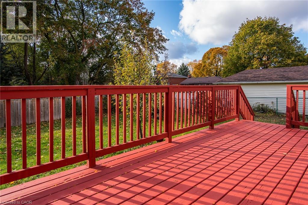 63 Ellis Crescent S, Waterloo, Ontario N2J 2B5 - Photo 49 - 40785631