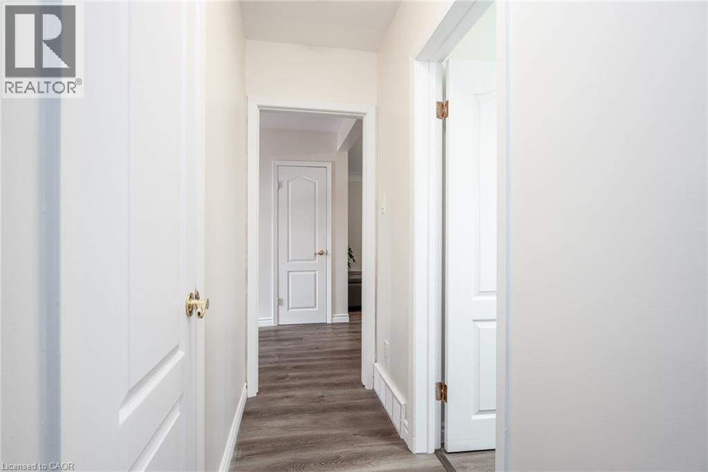 63 Ellis Crescent S, Waterloo, Ontario N2J 2B5 - Photo 31 - 40785631