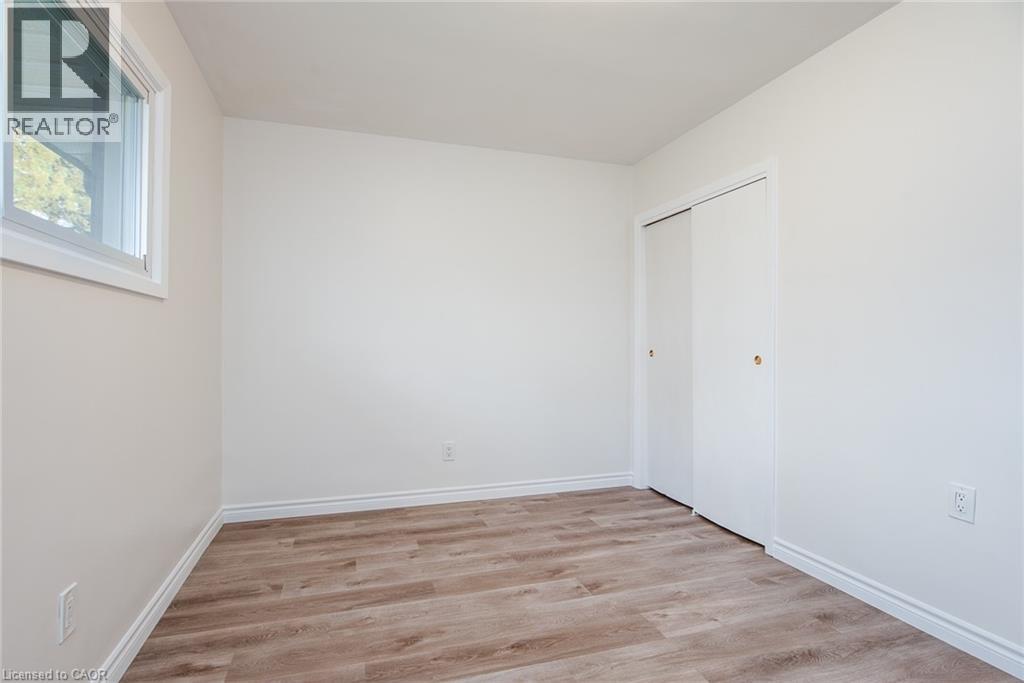 63 Ellis Crescent S, Waterloo, Ontario N2J 2B5 - Photo 25 - 40785631