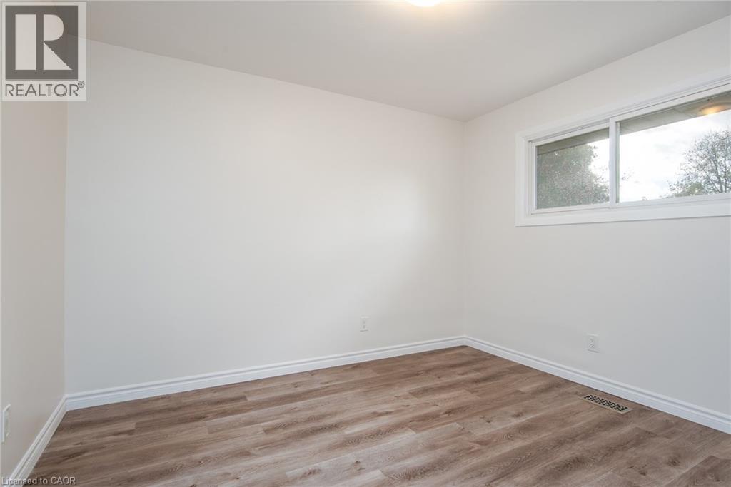 63 Ellis Crescent S, Waterloo, Ontario N2J 2B5 - Photo 29 - 40785631