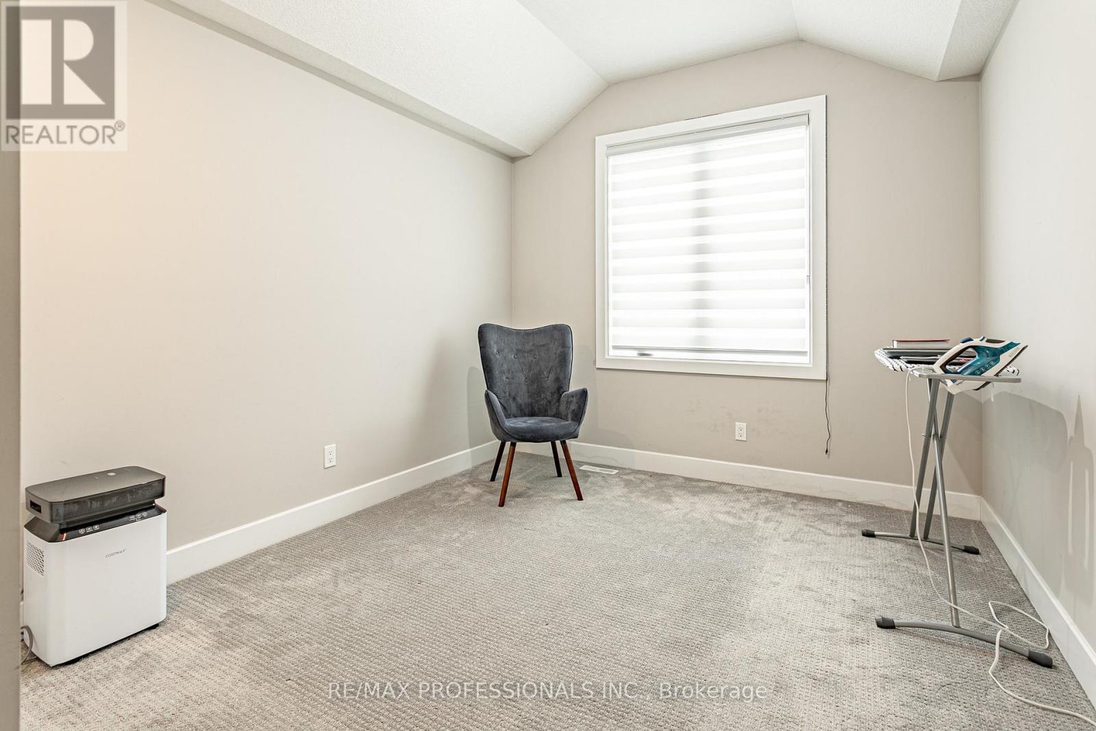 3328 Oriole Drive, London South, Ontario  N6M 0K1 - Photo 19 - X12558920