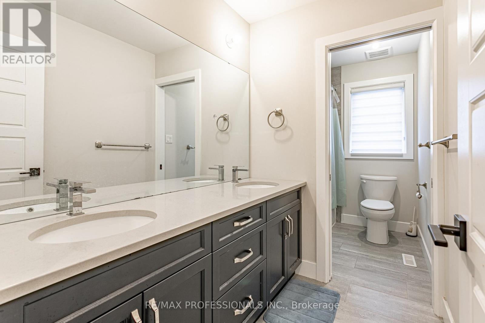 3328 Oriole Drive, London South, Ontario  N6M 0K1 - Photo 21 - X12558920