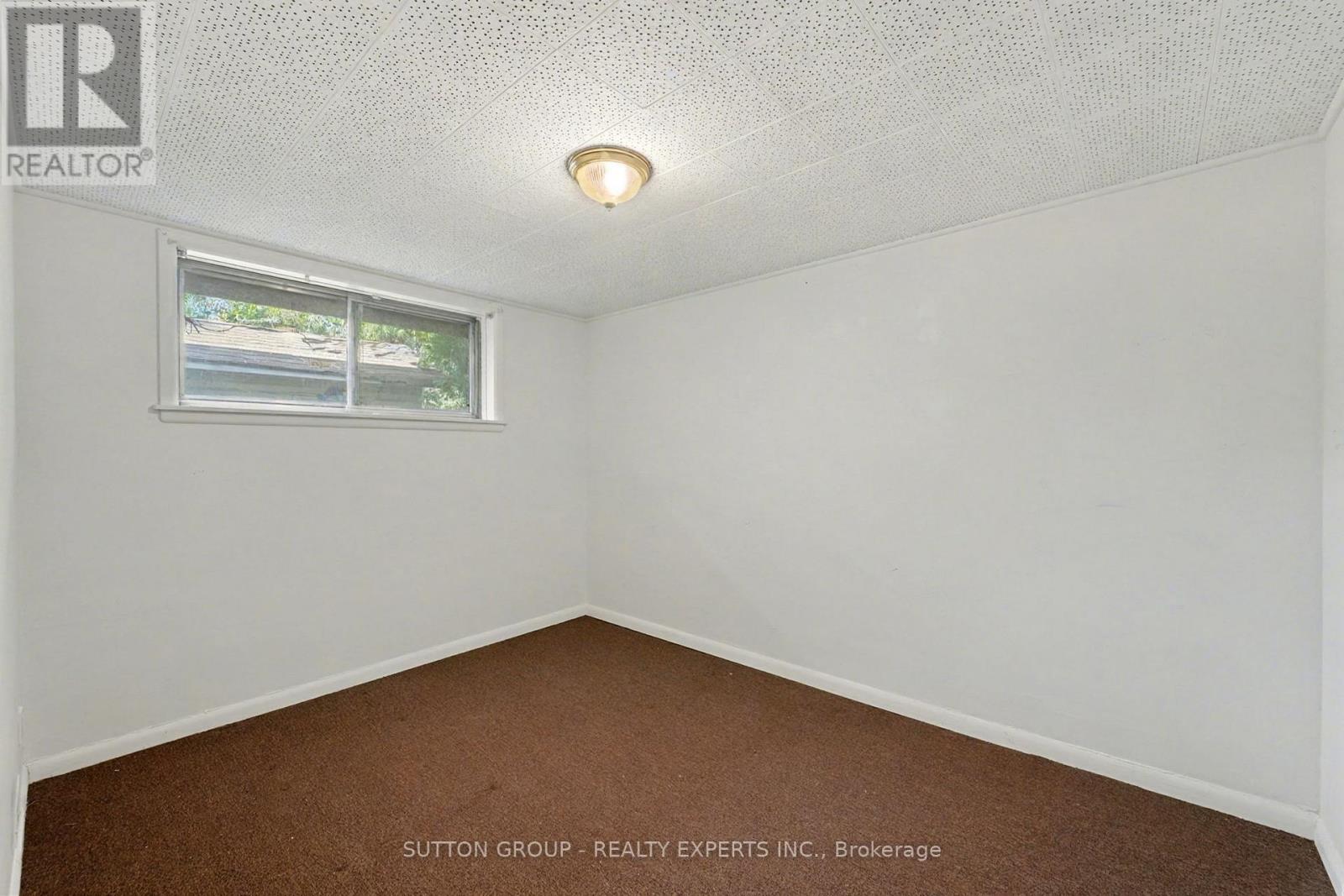 893 Cromwell Street, Woodstock, Ontario  N4S 5B4 - Photo 17 - X12558930