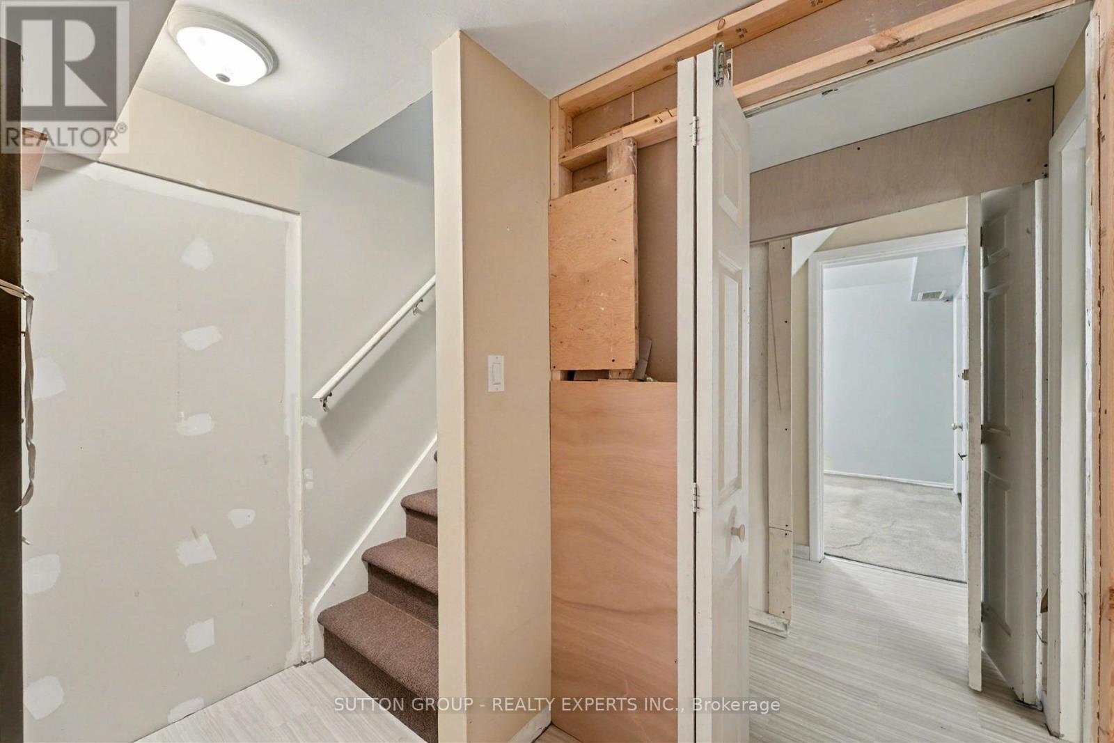 893 Cromwell Street, Woodstock, Ontario  N4S 5B4 - Photo 21 - X12558930