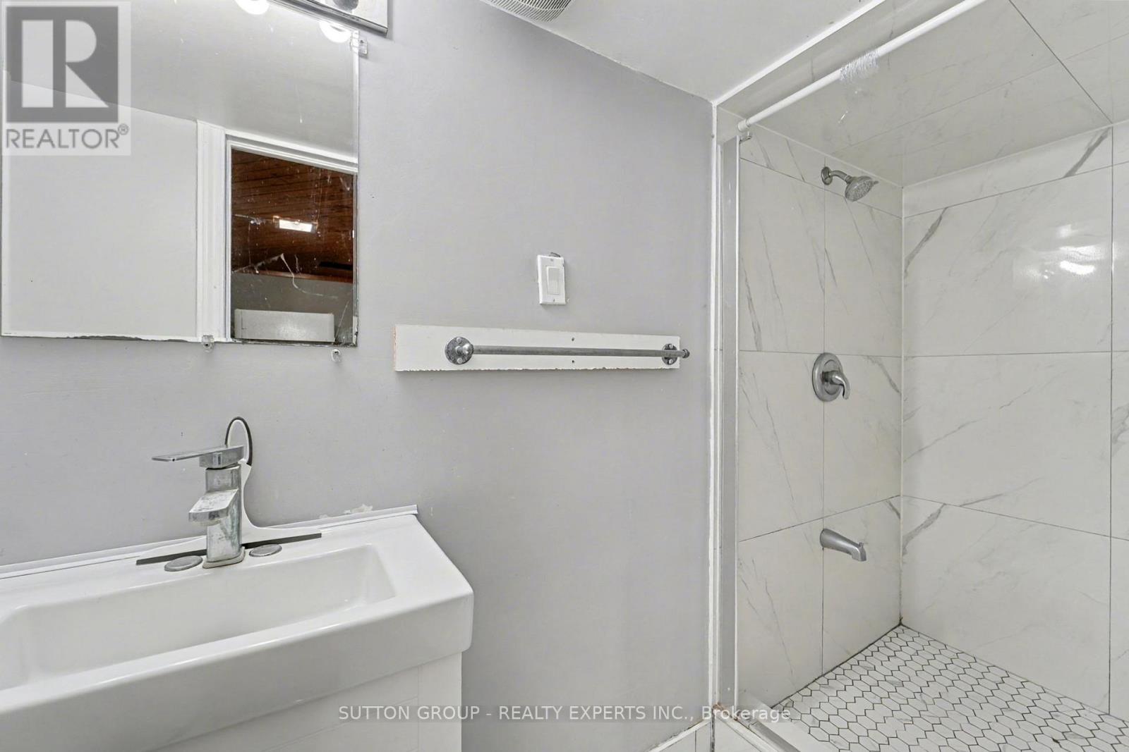 893 Cromwell Street, Woodstock, Ontario  N4S 5B4 - Photo 31 - X12558930