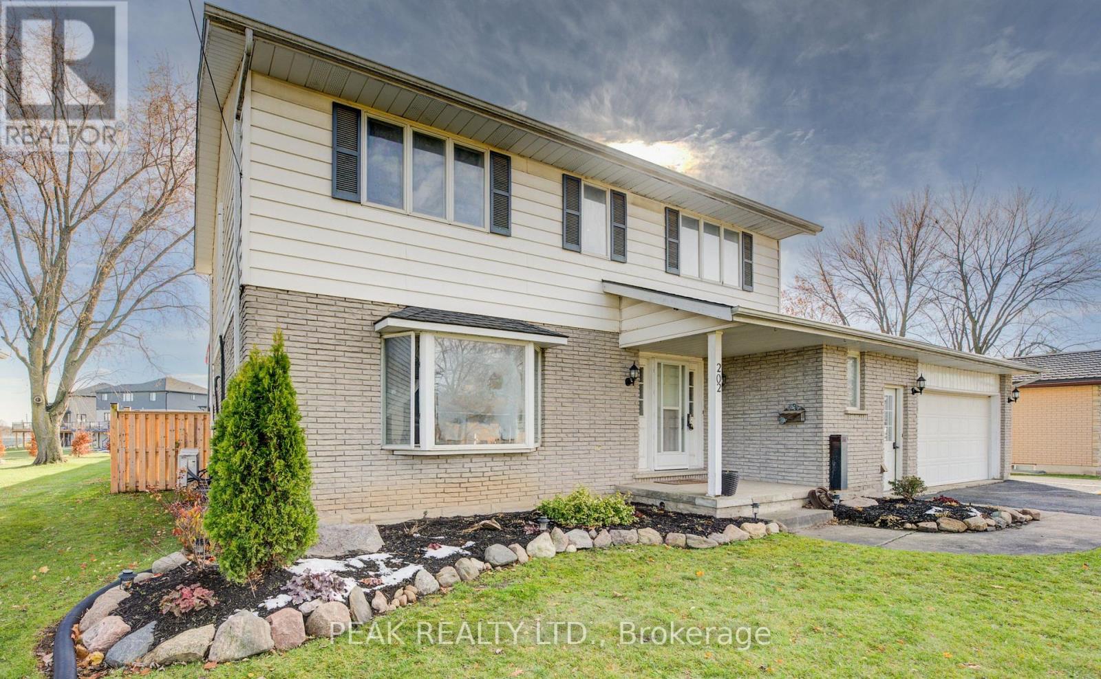 202 Rudy Avenue, East Zorra-Tavistock, Ontario  N0B 2R0 - Photo 4 - X12558980