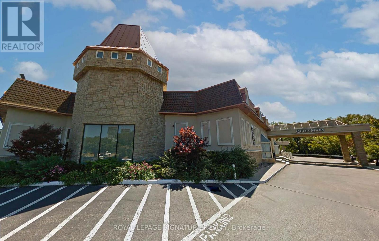 2ND FLR - PARADISE HALLS - 7601 JANE STREET, Vaughan, Ontario