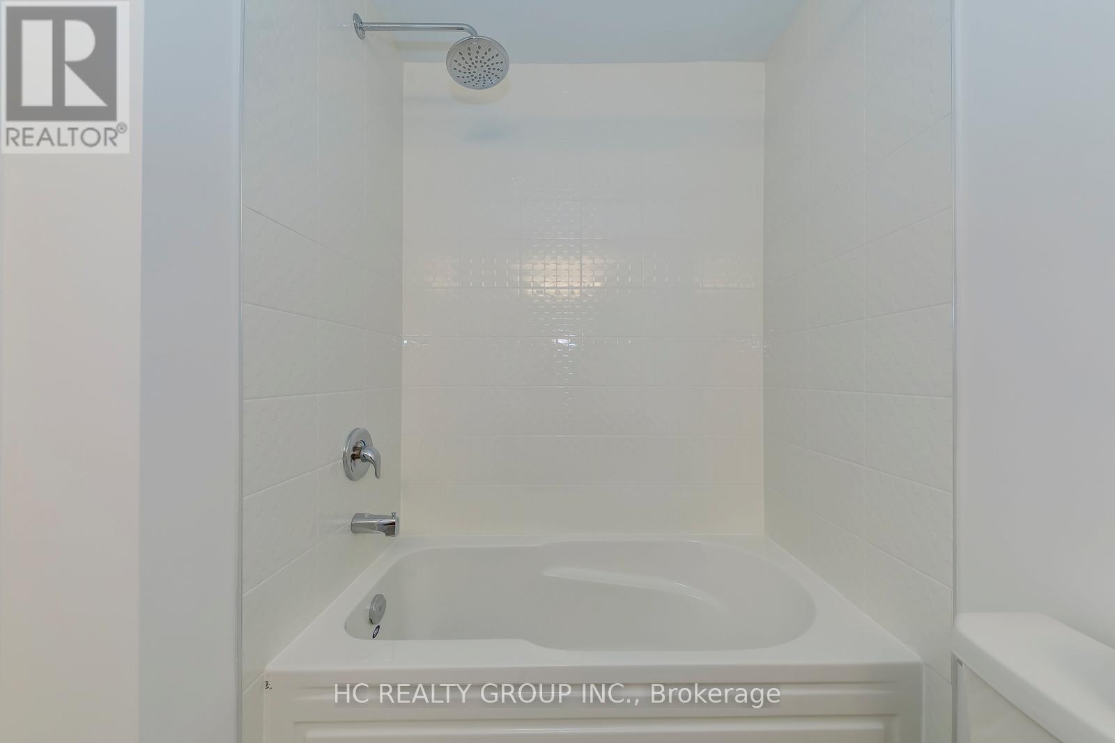 3219 Crystal Drive, Oakville, Ontario  L6M 5S8 - Photo 29 - W12552360