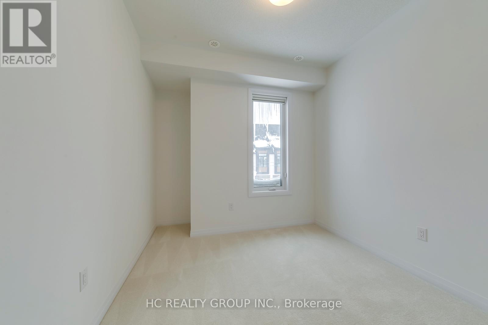 3219 Crystal Drive, Oakville, Ontario  L6M 5S8 - Photo 17 - W12552360