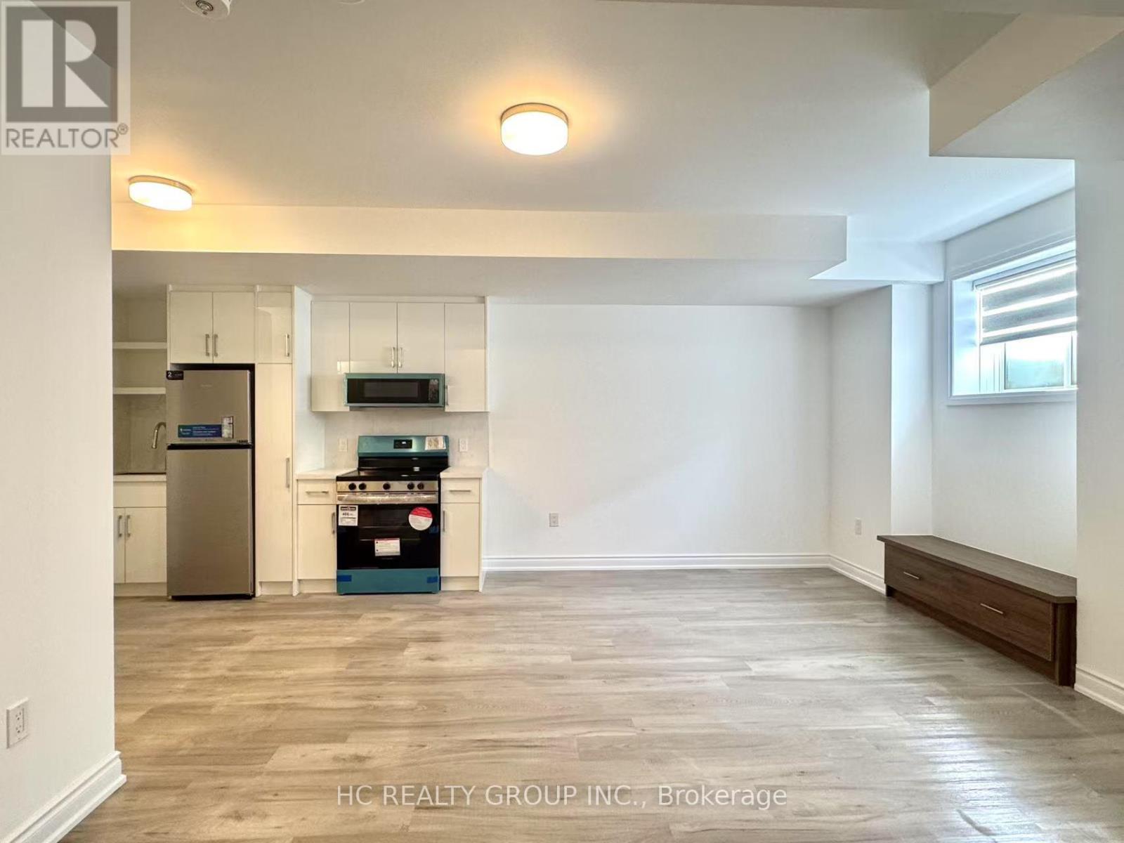 3219 Crystal Drive, Oakville, Ontario  L6M 5S8 - Photo 36 - W12552360