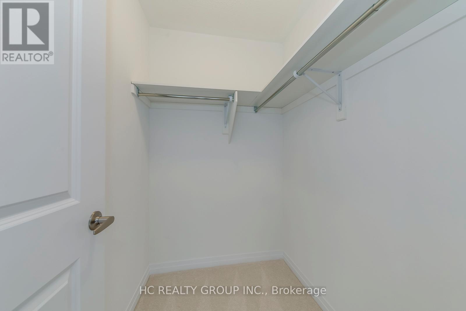 3219 Crystal Drive, Oakville, Ontario  L6M 5S8 - Photo 27 - W12552360