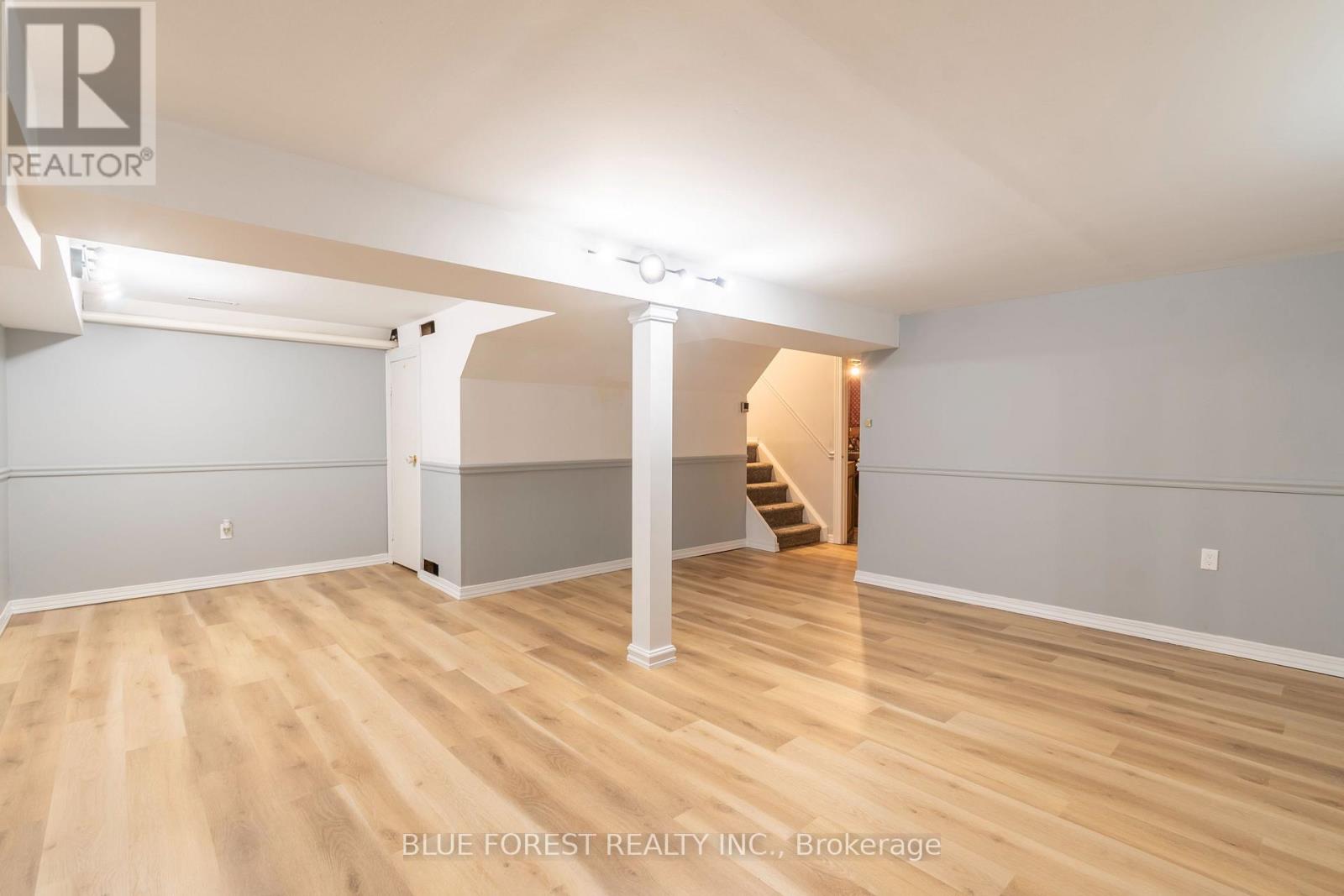 26 Acton Crescent, London South, Ontario  N6E 1W5 - Photo 38 - X12406909