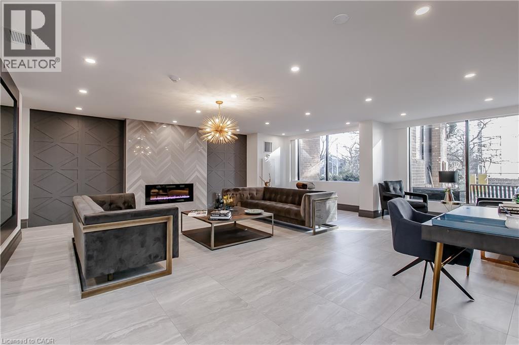 1270 Maple Crossing Boulevard Unit# Ph2, Burlington, Ontario  L7S 2J3 - Photo 24 - 40787630