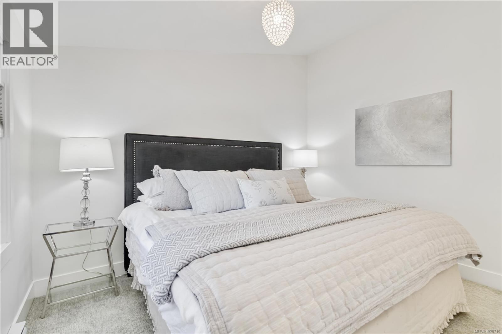 126 Rendall St, Victoria, British Columbia  V8V 2E5 - Photo 26 - 1020716