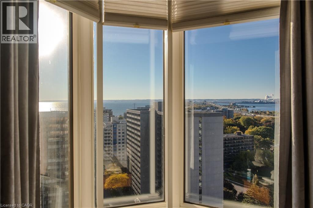 1270 Maple Crossing Boulevard Unit# Ph2, Burlington, Ontario  L7S 2J3 - Photo 20 - 40787630