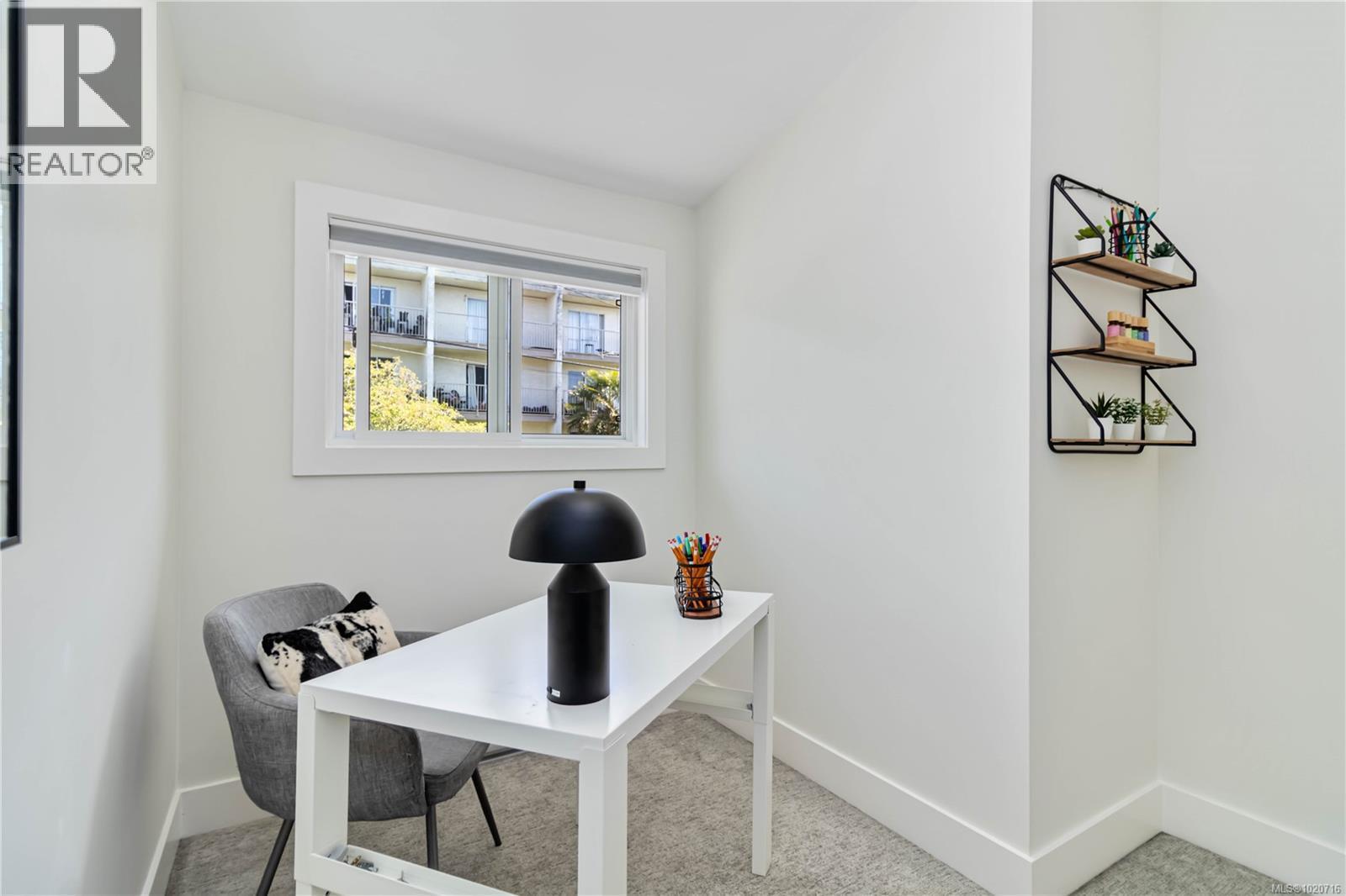 126 Rendall St, Victoria, British Columbia  V8V 2E5 - Photo 36 - 1020716