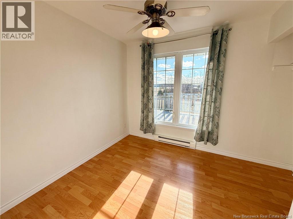 44 Bayshore Drive, Bathurst, New Brunswick  E2A 6A4 - Photo 13 - NB130335