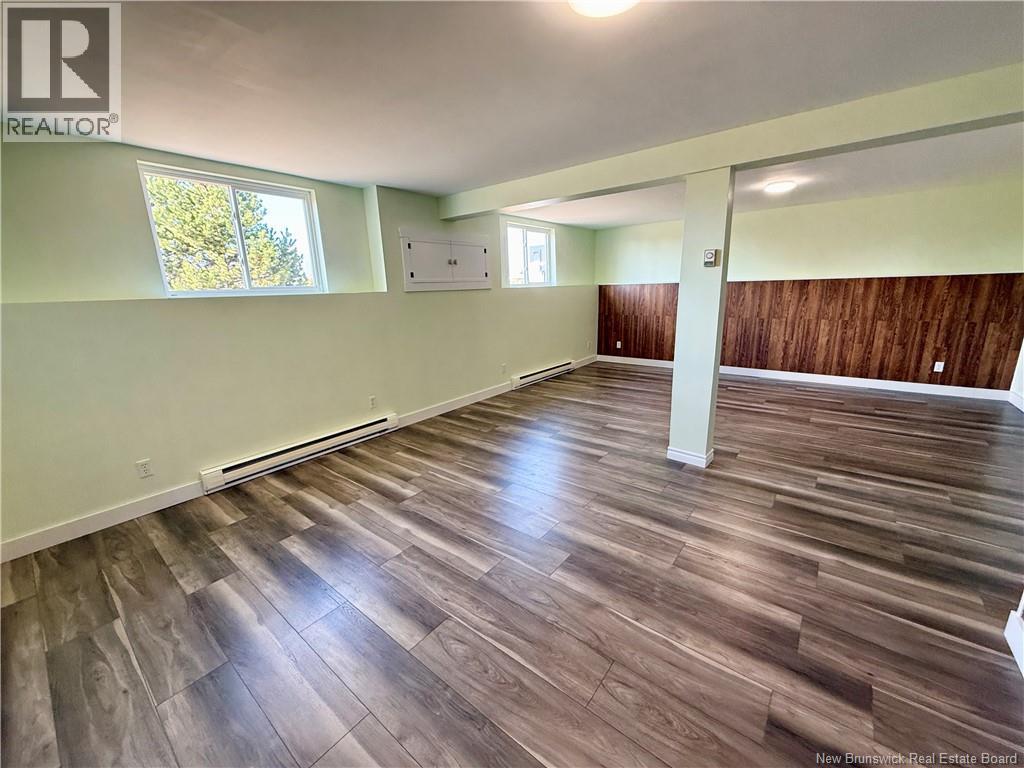 44 Bayshore Drive, Bathurst, New Brunswick  E2A 6A4 - Photo 19 - NB130335