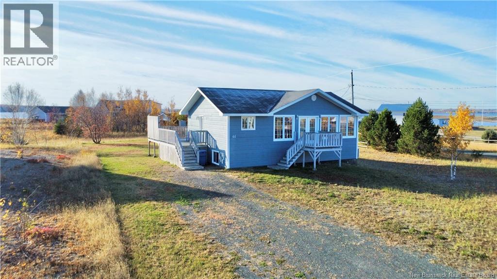 44 Bayshore Drive, Bathurst, New Brunswick  E2A 6A4 - Photo 32 - NB130335