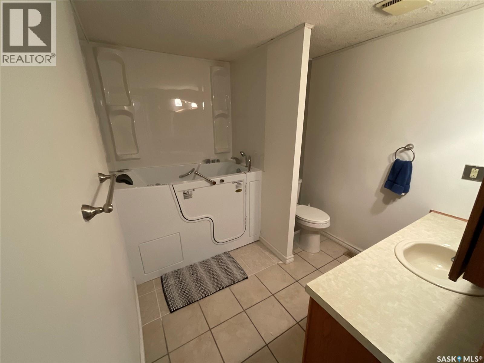 104 5a Street S, Wakaw, Saskatchewan  S0K 4P0 - Photo 17 - SK024347