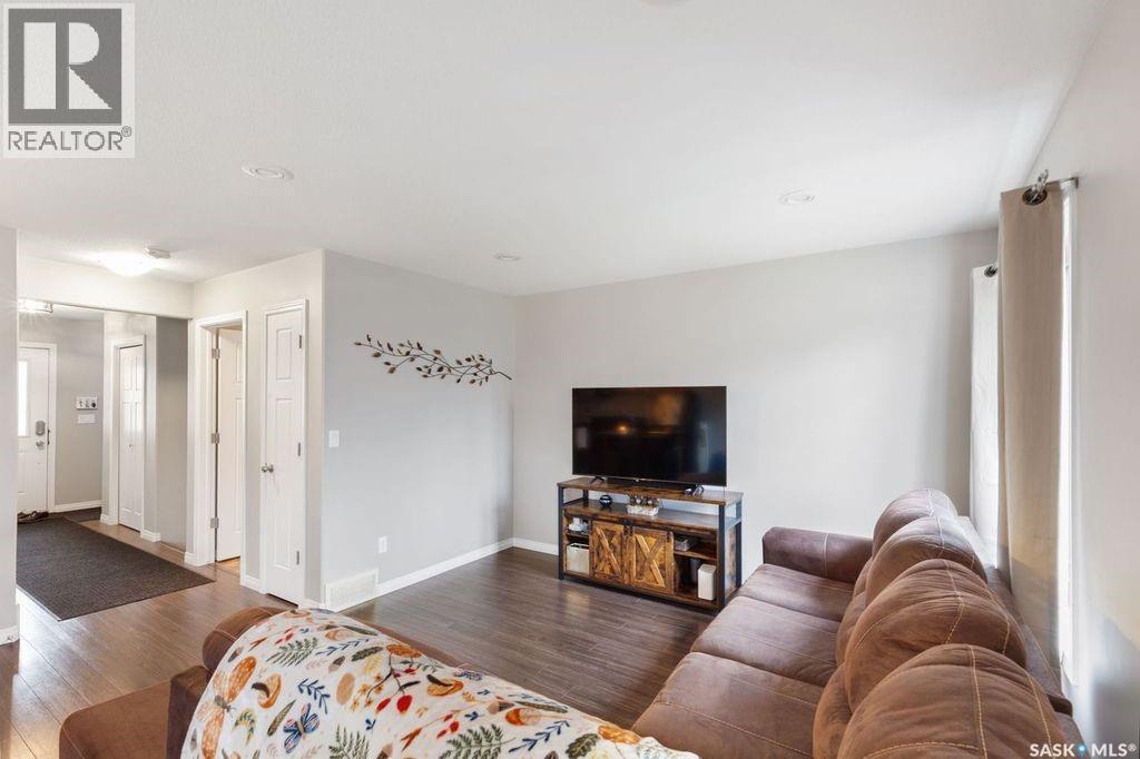 13 502 Rempel Manor, Saskatoon, Saskatchewan  S7T 0L7 - Photo 7 - SK024337