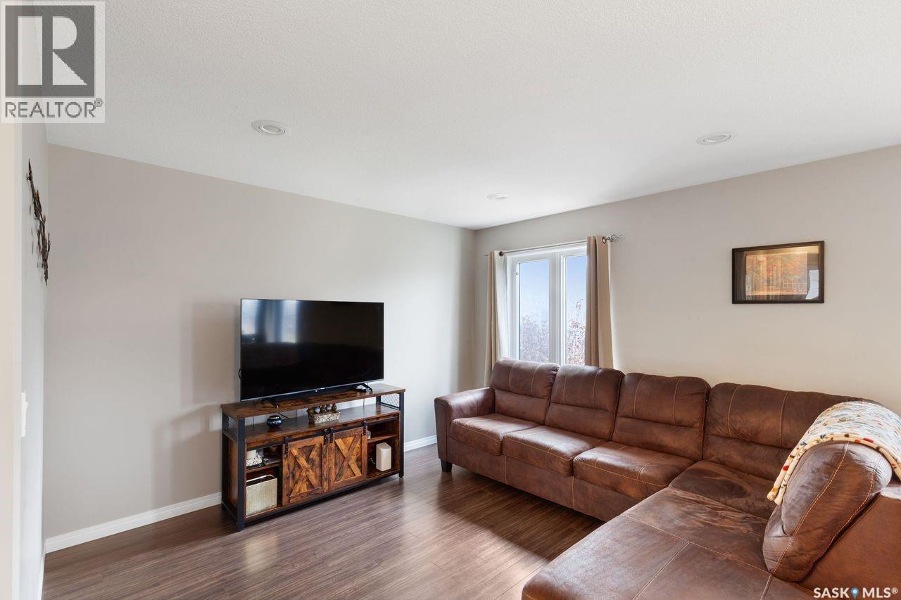 13 502 Rempel Manor, Saskatoon, Saskatchewan  S7T 0L7 - Photo 8 - SK024337