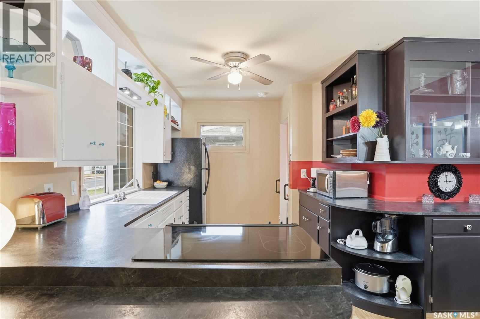 2120 St Andrews Avenue, Saskatoon, Saskatchewan  S7M 0M1 - Photo 13 - SK024329