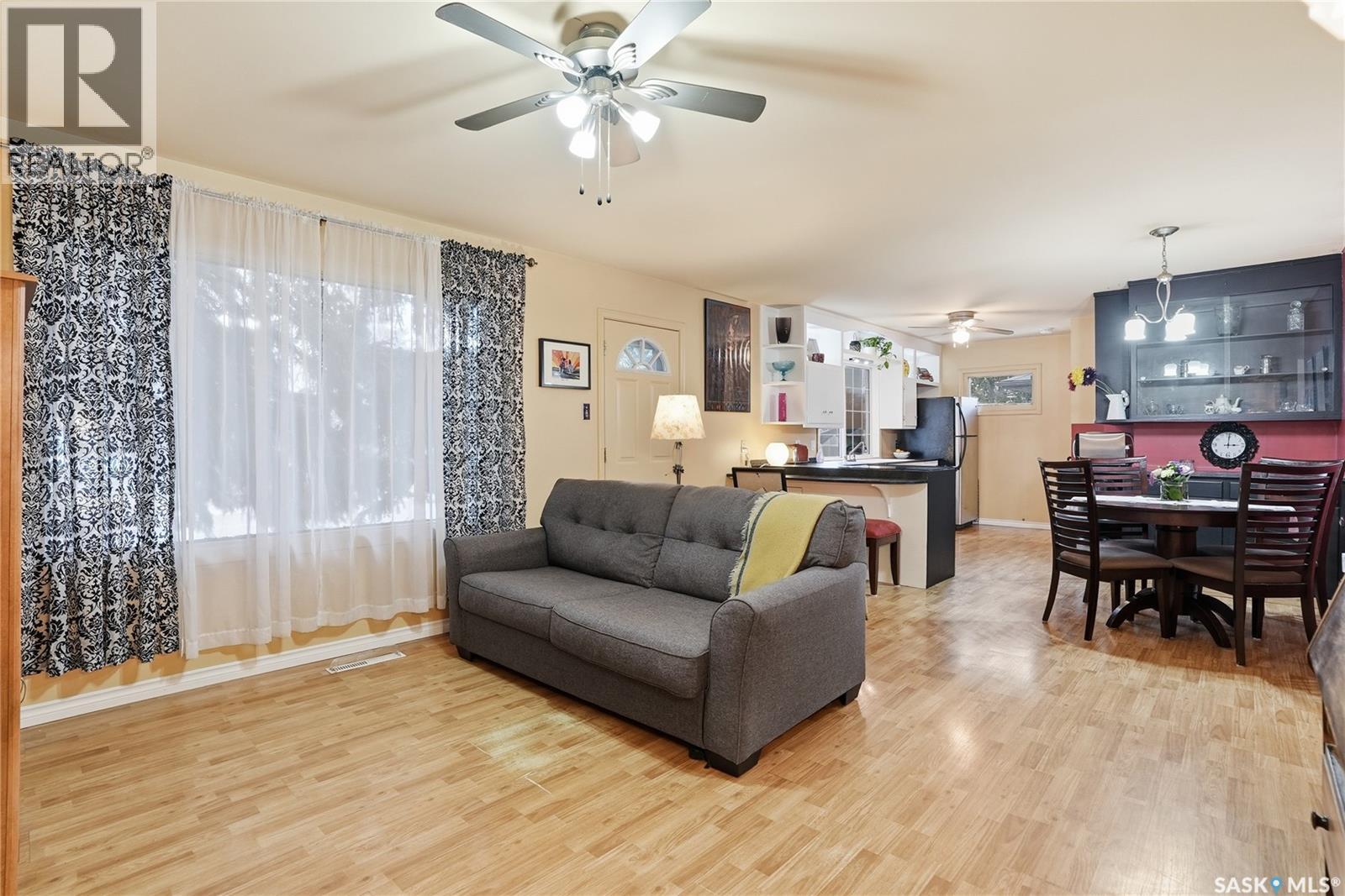 2120 St Andrews Avenue, Saskatoon, Saskatchewan  S7M 0M1 - Photo 6 - SK024329