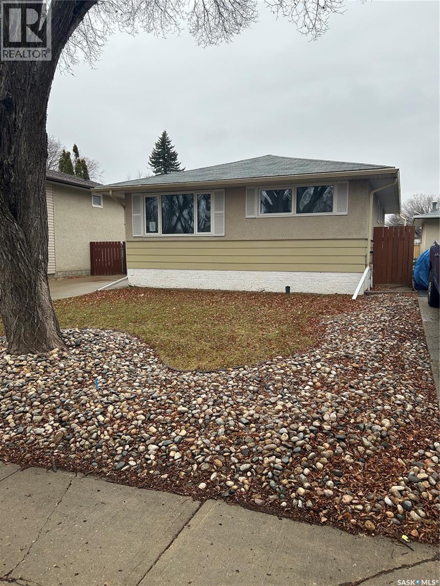 36 Andros BAY, regina, Saskatchewan