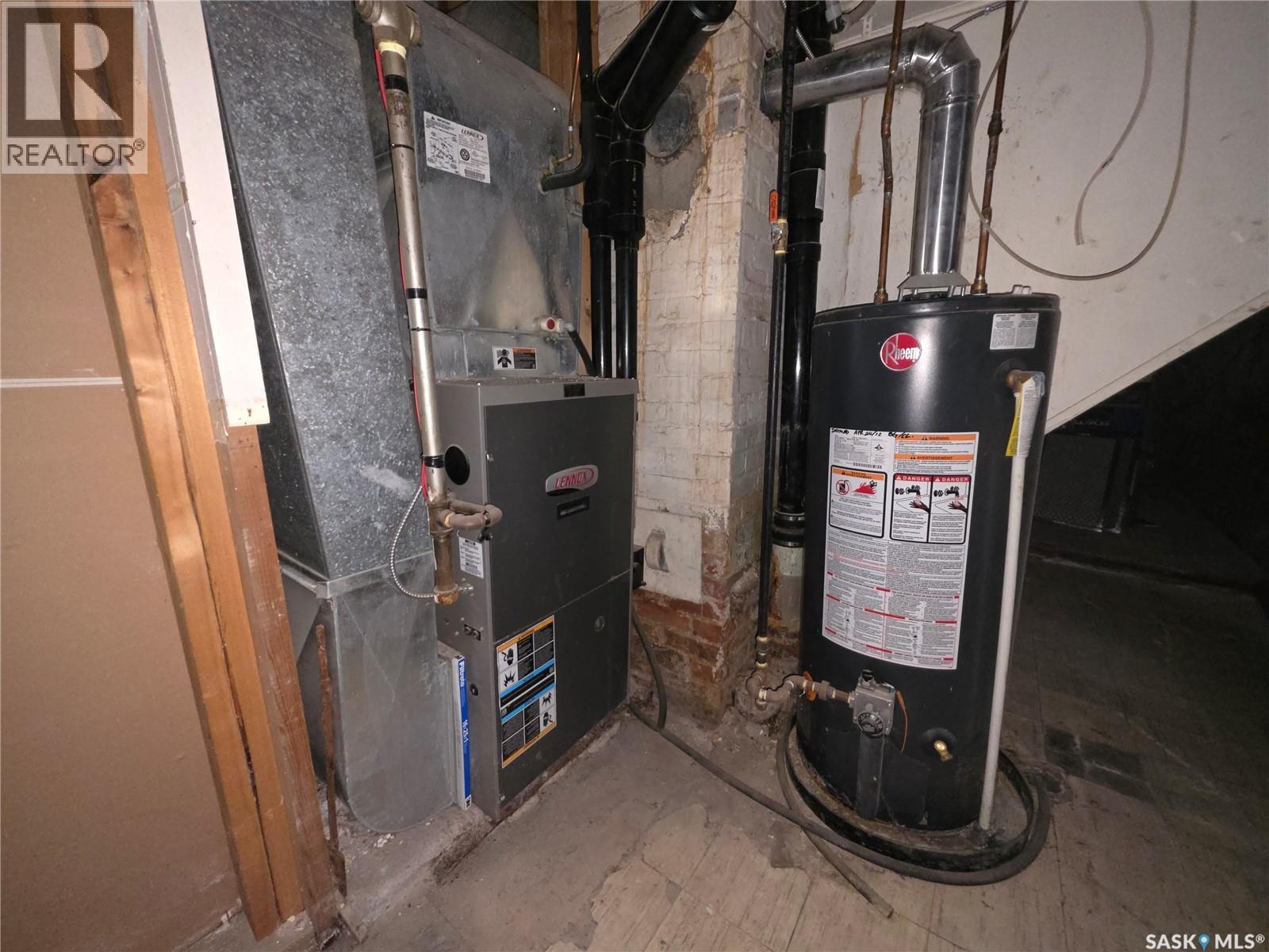 409 2nd Avenue Ne, Swift Current, Saskatchewan  S9H 2E3 - Photo 24 - SK024277