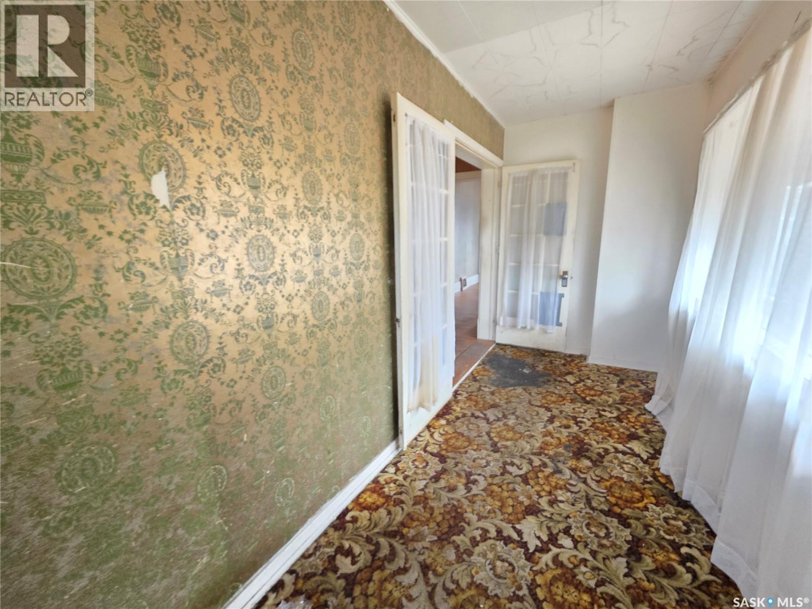 409 2nd Avenue Ne, Swift Current, Saskatchewan  S9H 2E3 - Photo 4 - SK024277