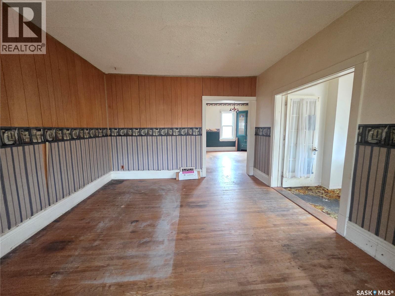 409 2nd Avenue Ne, Swift Current, Saskatchewan  S9H 2E3 - Photo 7 - SK024277