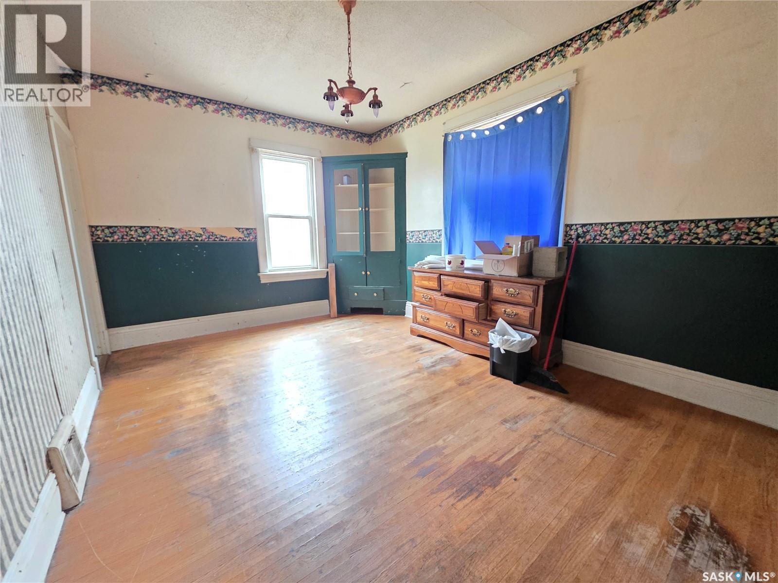 409 2nd Avenue Ne, Swift Current, Saskatchewan  S9H 2E3 - Photo 8 - SK024277