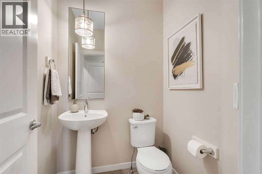 213 Nolanhurst Way Nw, Calgary, Alberta  T3R 1S7 - Photo 4 - A2271190