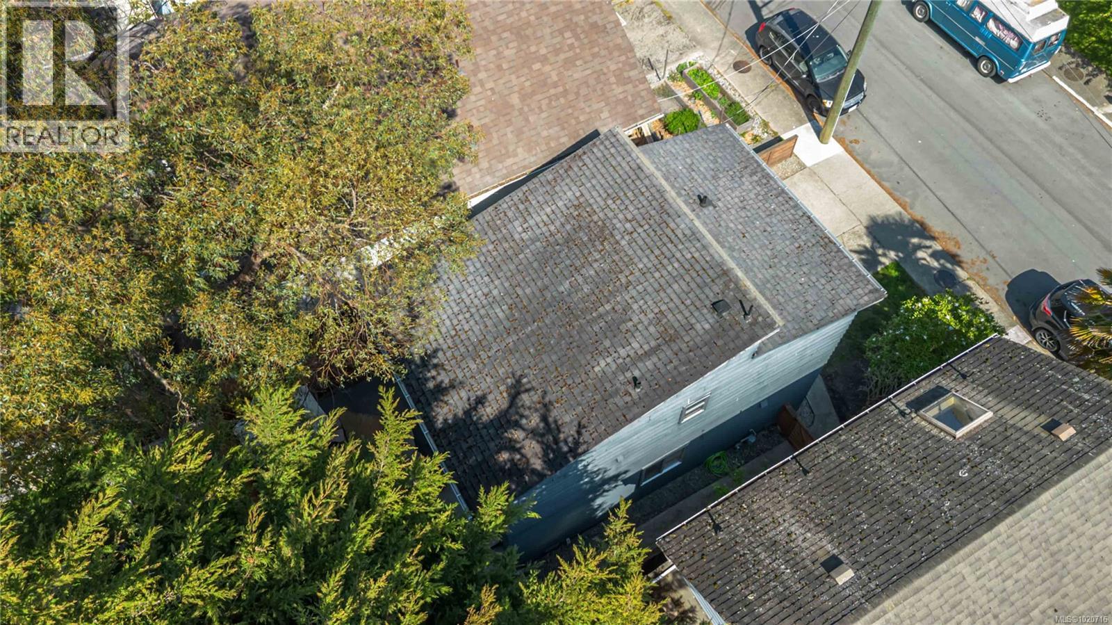 126 Rendall St, Victoria, British Columbia  V8V 2E5 - Photo 50 - 1020716