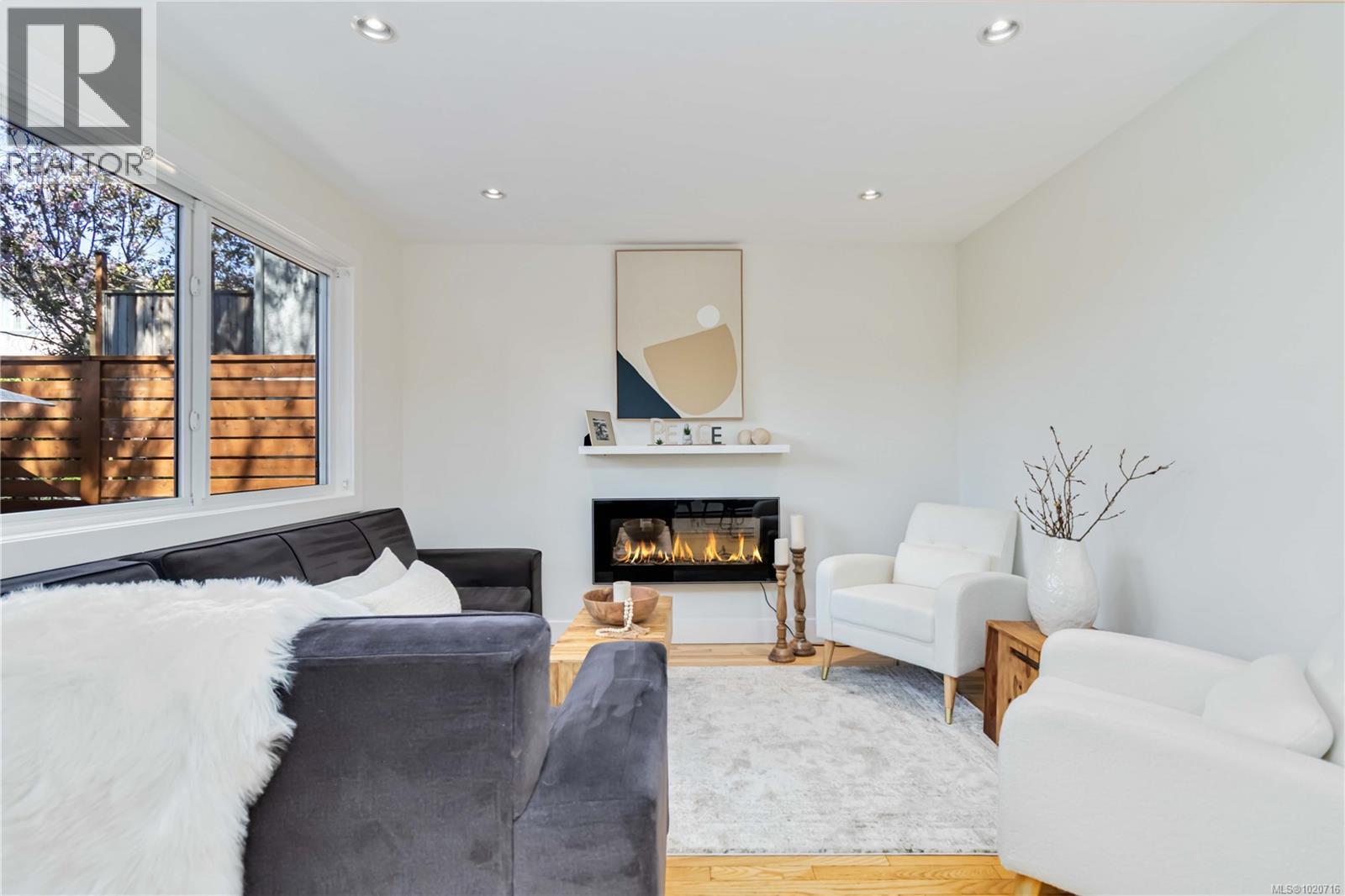 126 Rendall St, Victoria, British Columbia  V8V 2E5 - Photo 21 - 1020716