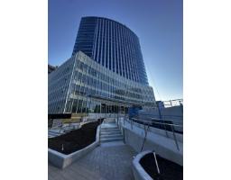 808 9686 137 STREET, Surrey, British Columbia